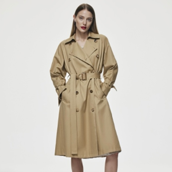 Jackets & Blazers - Classic Tan Trench Coat